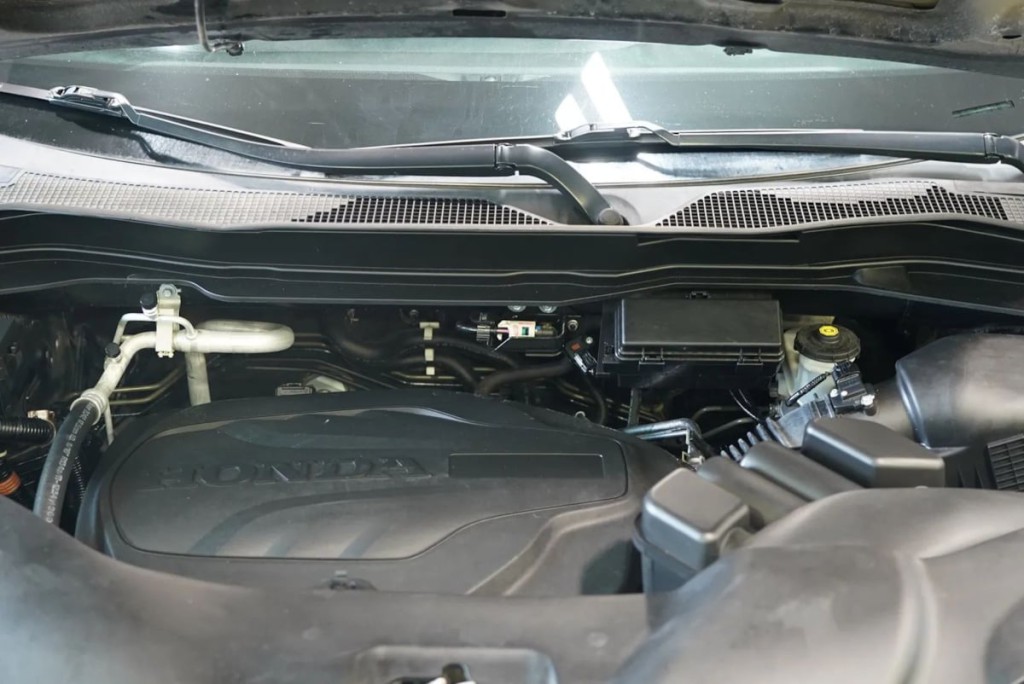 2017 Honda Pilot Image 34