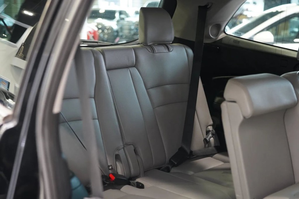 2017 Honda Pilot Image 55