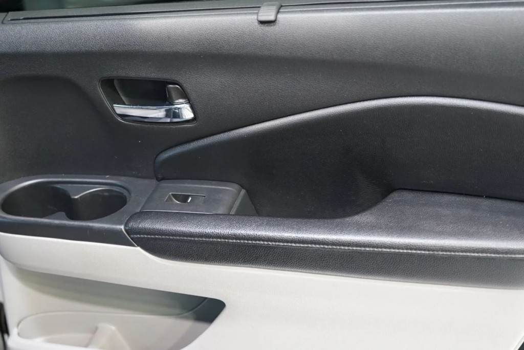 2017 Honda Pilot Image 56