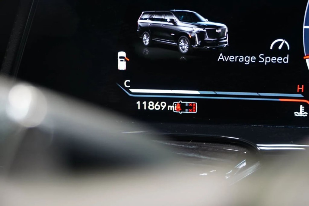 2023 Cadillac Escalade Image 17