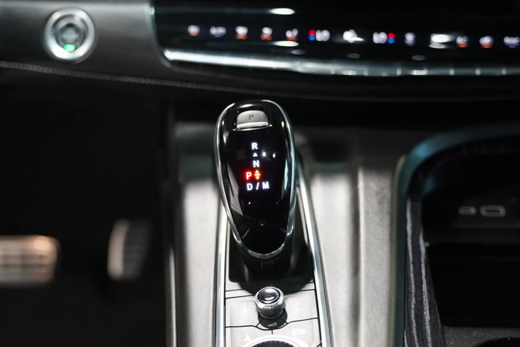 2023 Cadillac Escalade Image 25