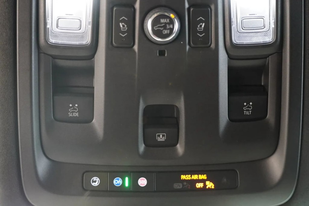 2023 Cadillac Escalade Image 35