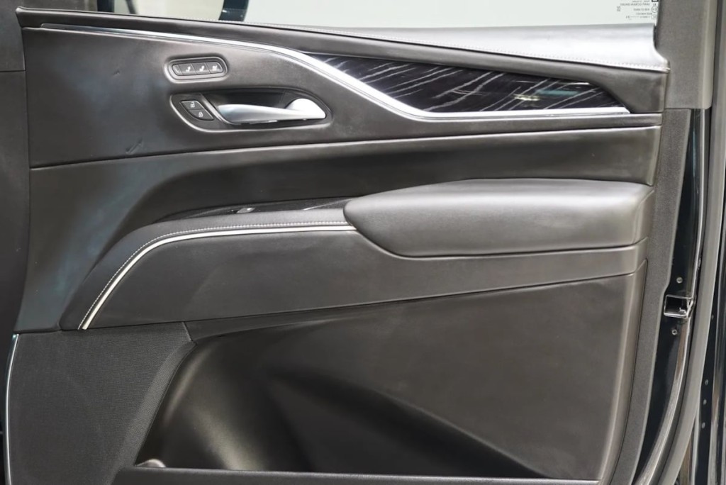 2023 Cadillac Escalade Image 55