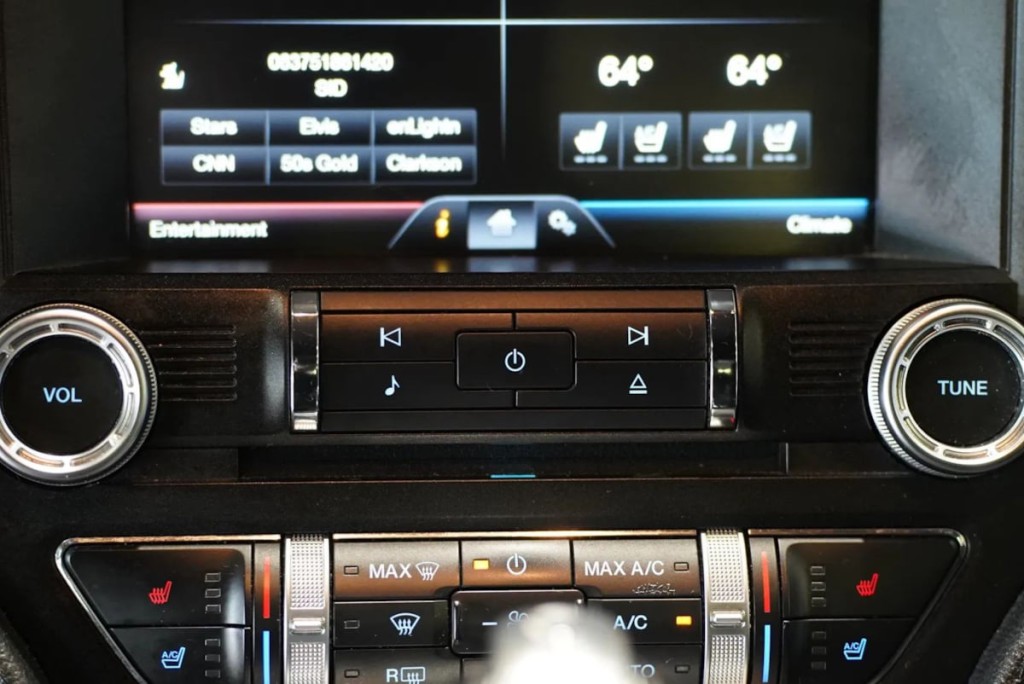 2015 Ford Mustang Image 27