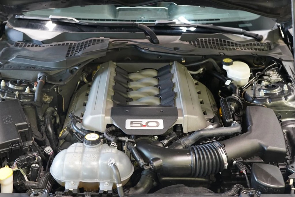 2015 Ford Mustang Image 40