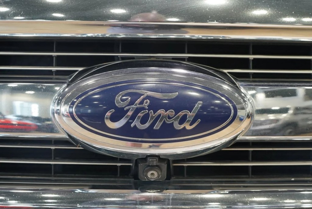 2017 Ford F-150 Image 4