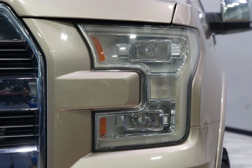 2017 Ford F-150 Image 7