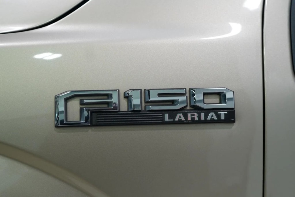 2017 Ford F-150 Image 8