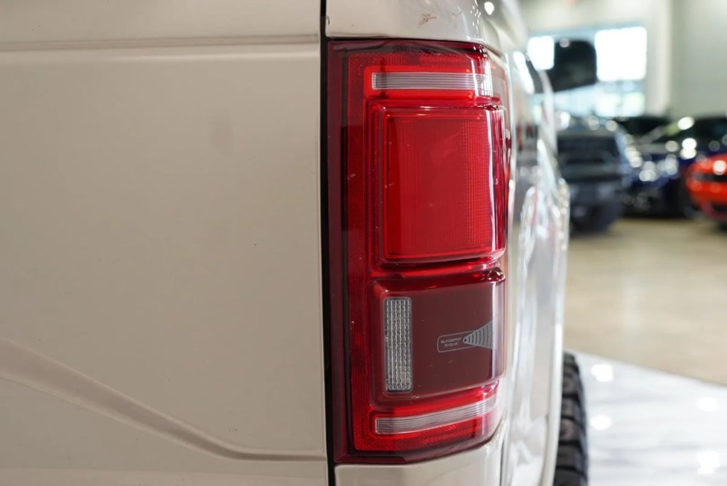 2017 Ford F-150 Image 19
