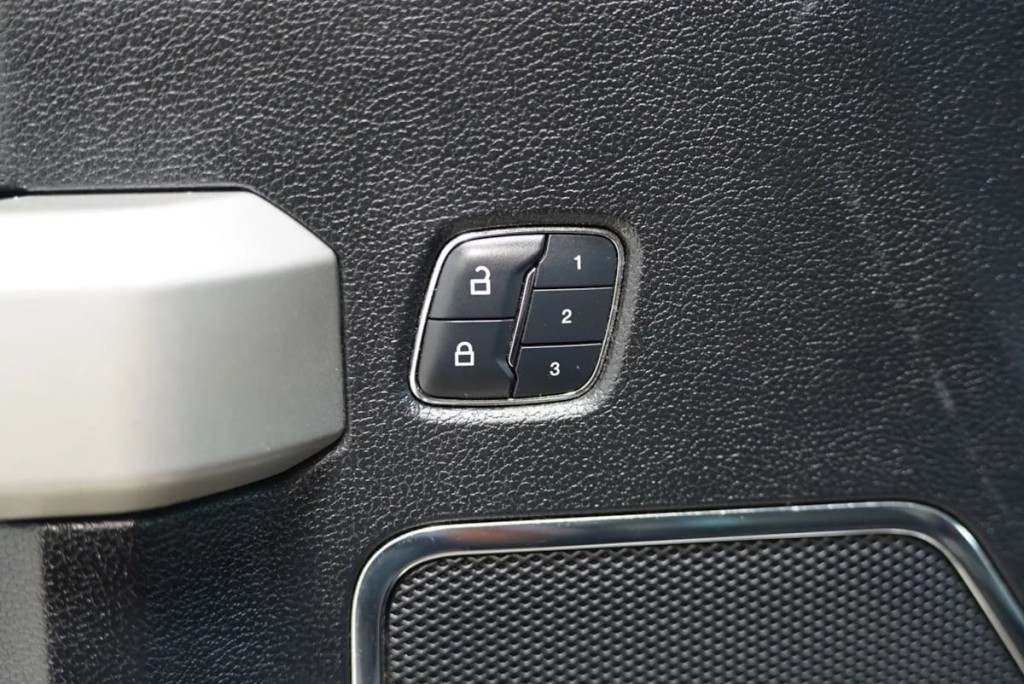 2017 Ford F-150 Image 27