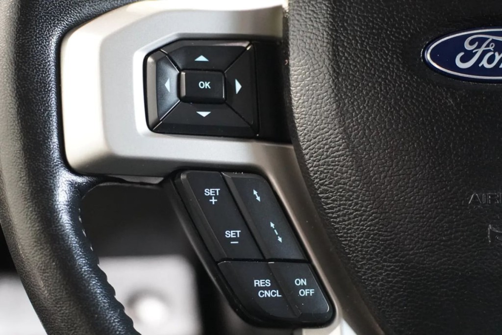 2017 Ford F-150 Image 32