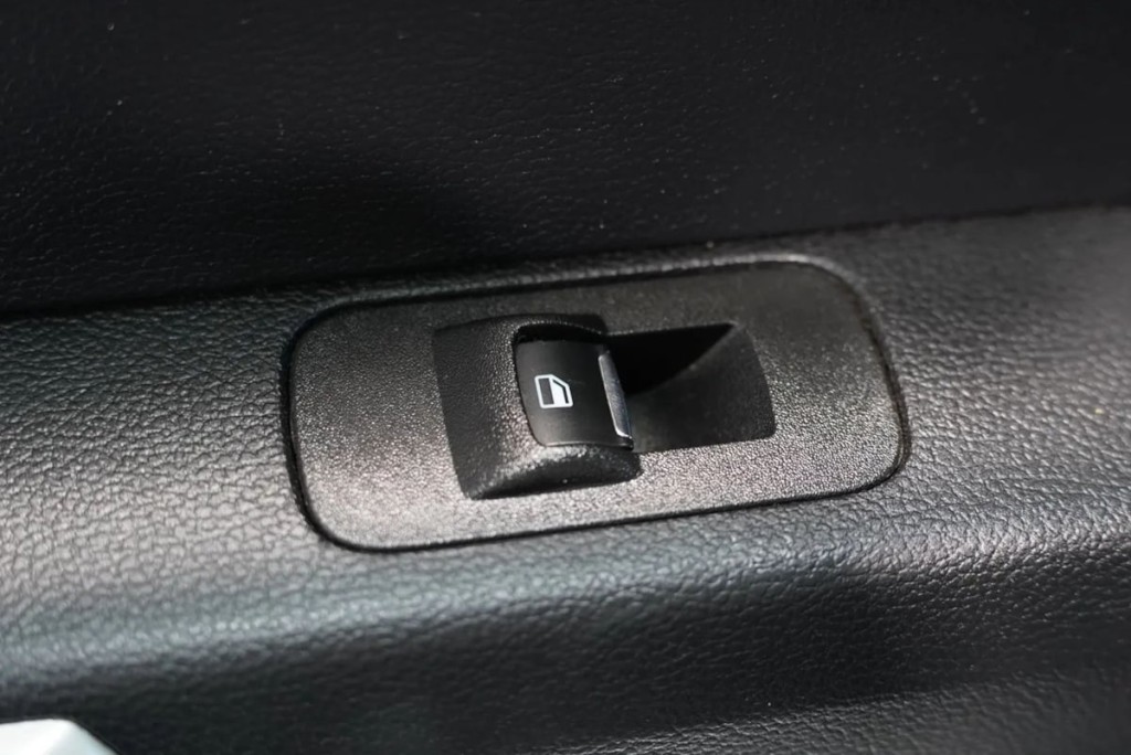 2017 Ford F-150 Image 48