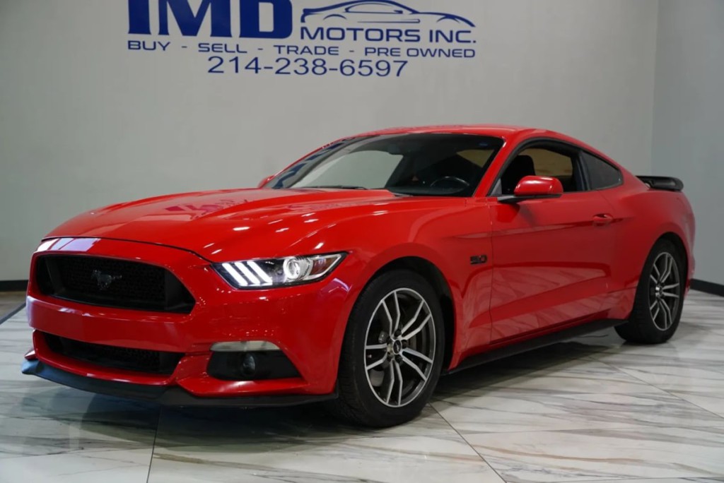 2015 Ford Mustang Image 1