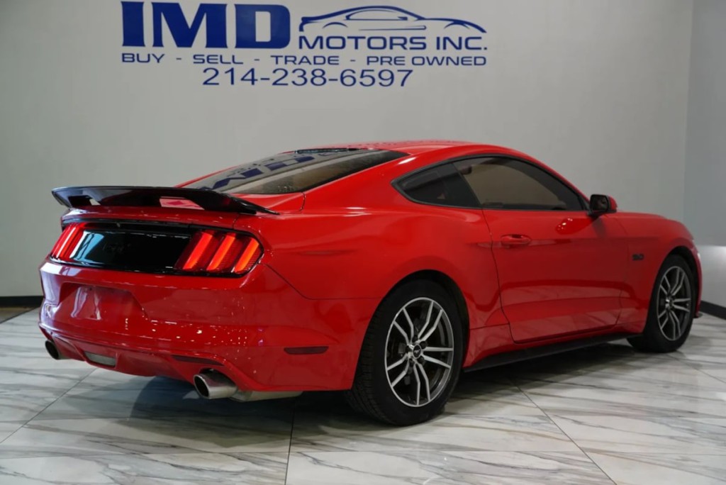 2015 Ford Mustang Image 8
