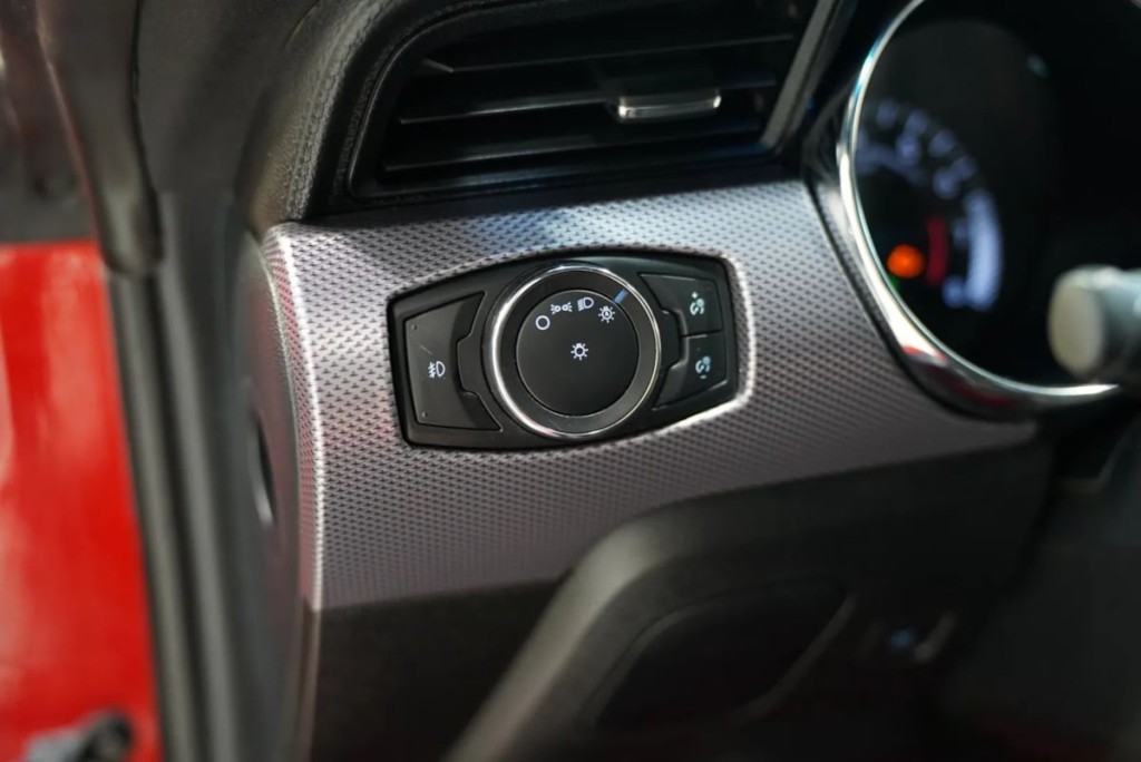 2015 Ford Mustang Image 15