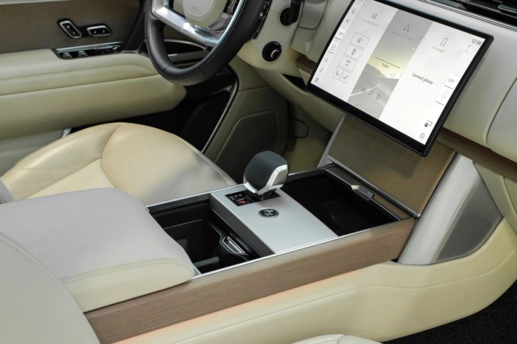 2024 Land Rover Range Rover Image 32