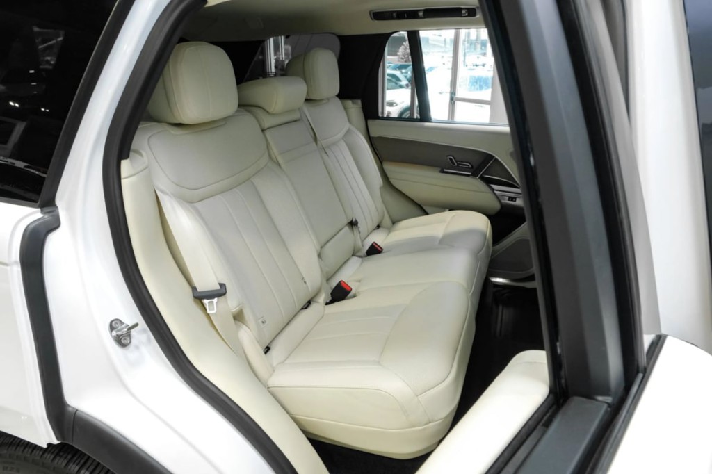 2024 Land Rover Range Rover Image 44
