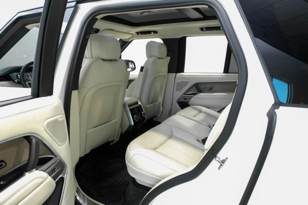 2024 Land Rover Range Rover Image 46