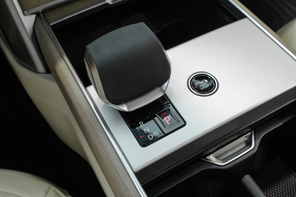 2024 Land Rover Range Rover Image 103