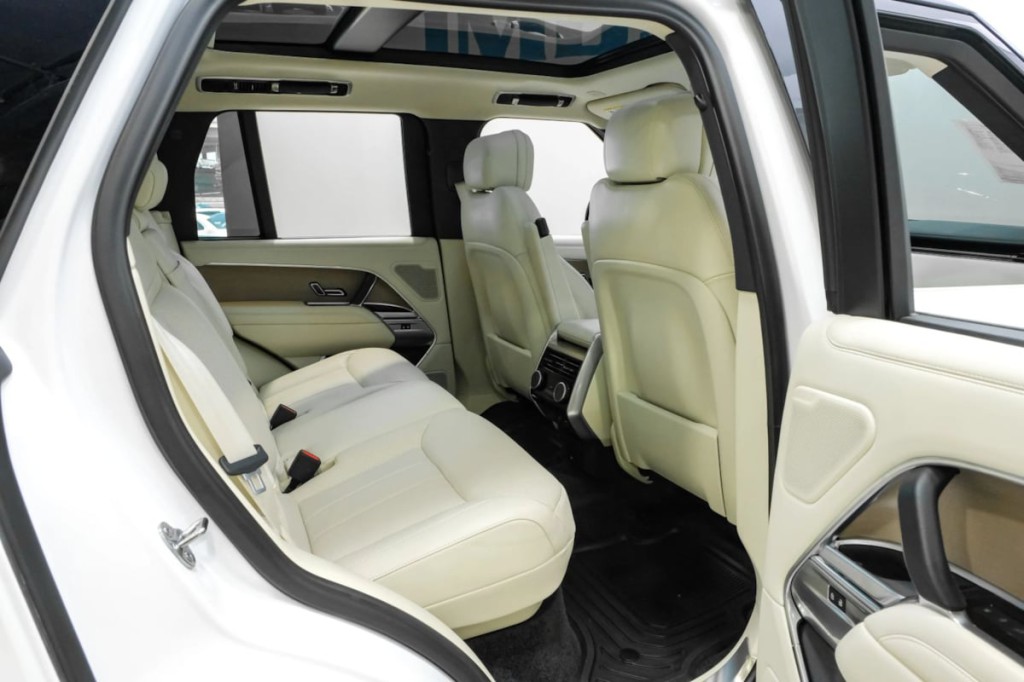 2024 Land Rover Range Rover Image 114