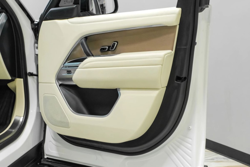 2024 Land Rover Range Rover Image 121