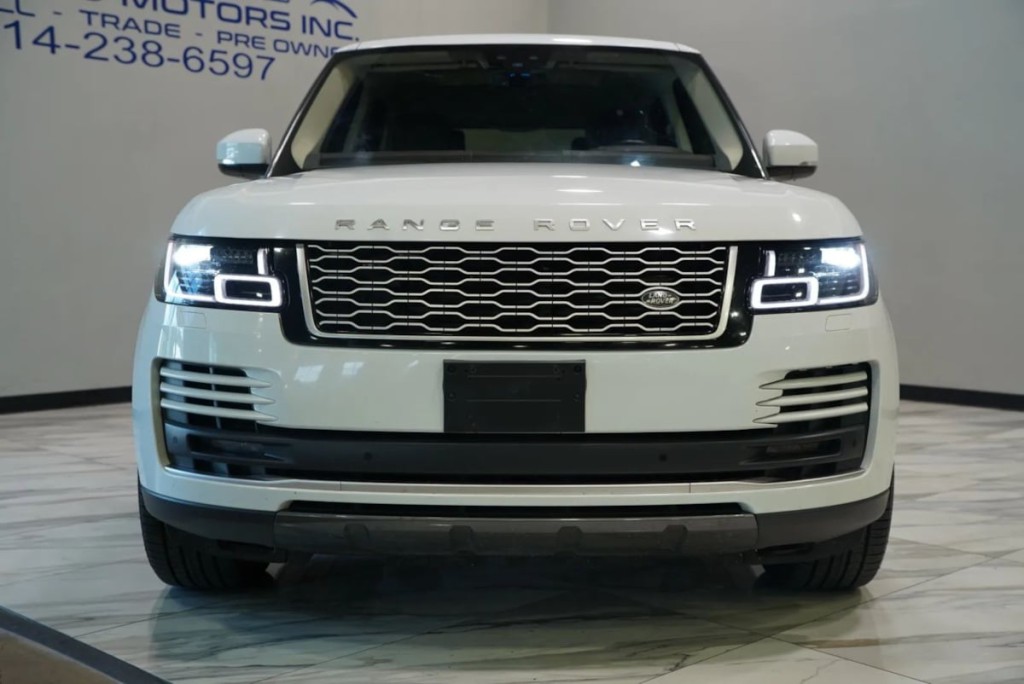 2021 Land Rover Range Rover Image 2