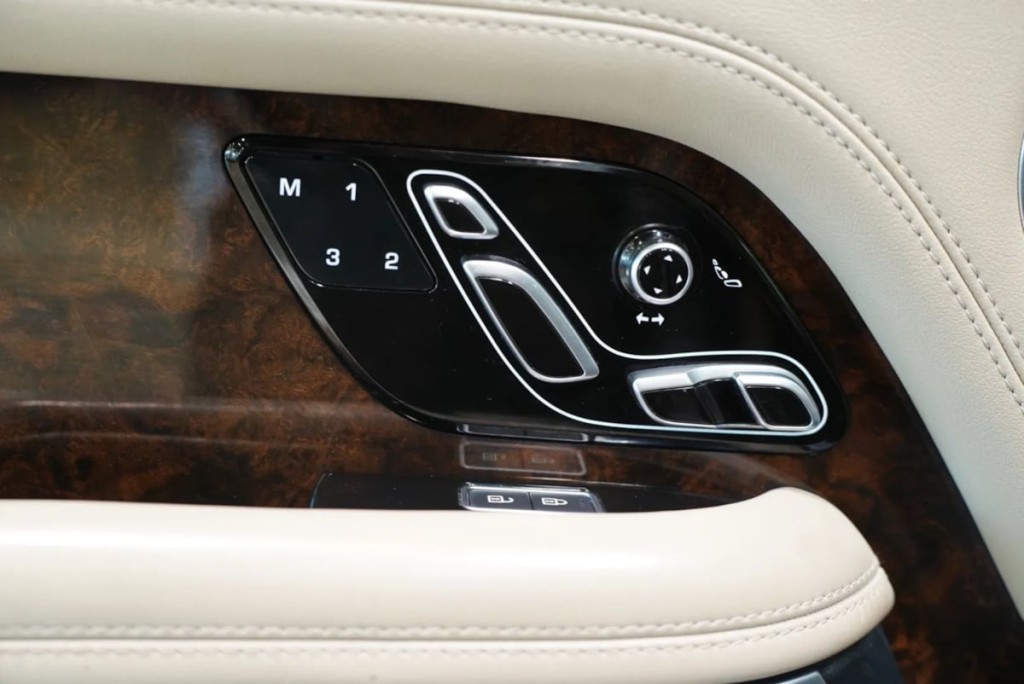 2021 Land Rover Range Rover Image 28