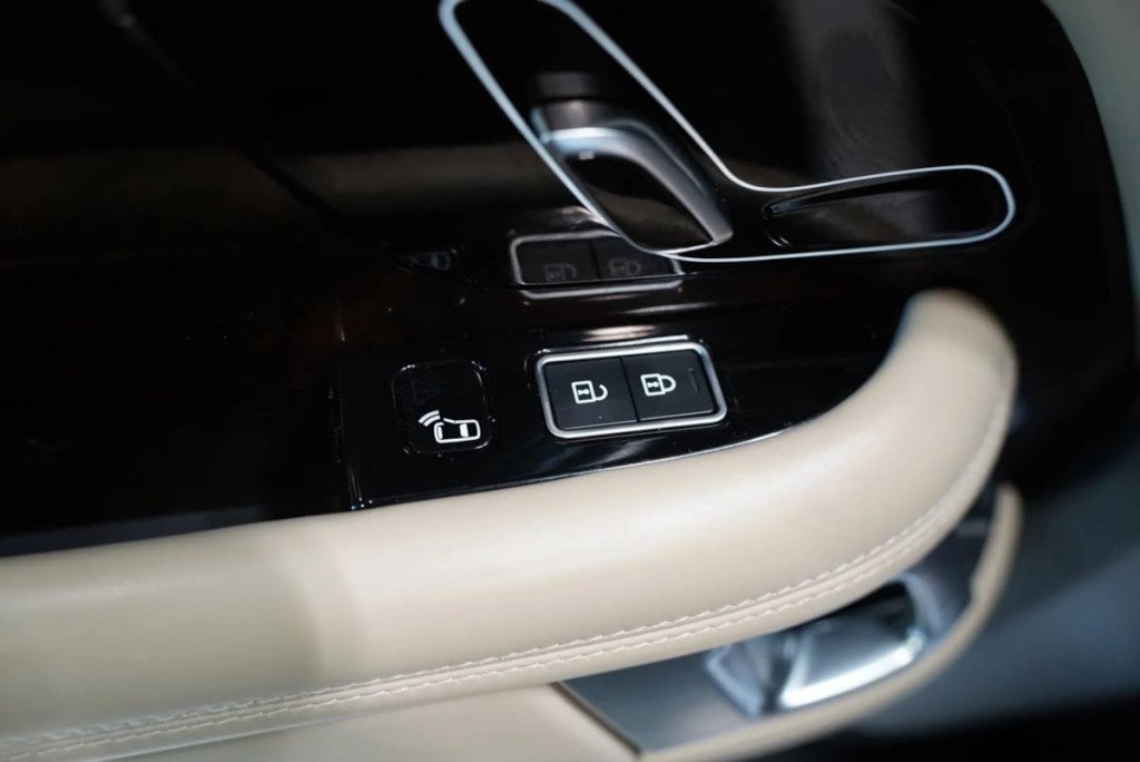 2021 Land Rover Range Rover Image 48