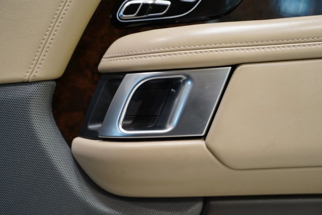 2021 Land Rover Range Rover Image 63