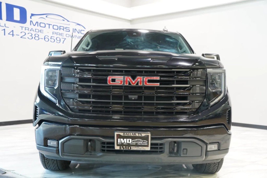 2022 GMC Sierra 1500 Image 2