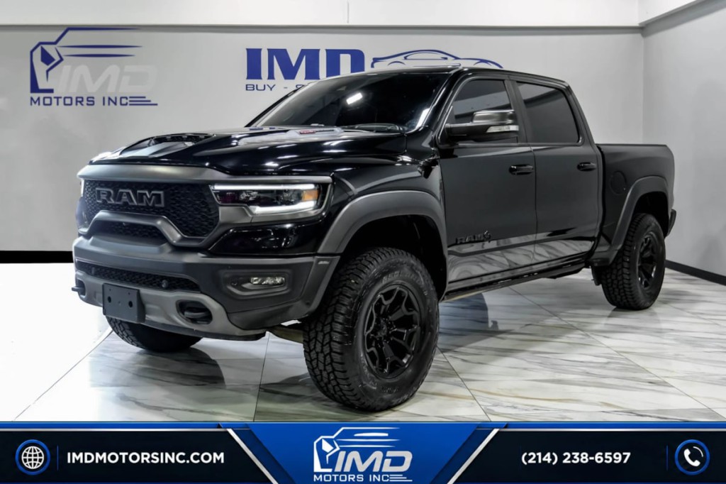 2022 RAM 1500 Image 2