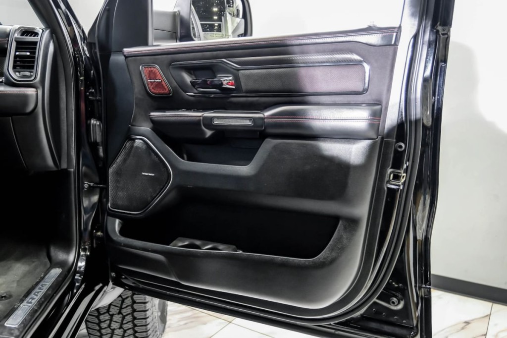 2022 RAM 1500 Image 70