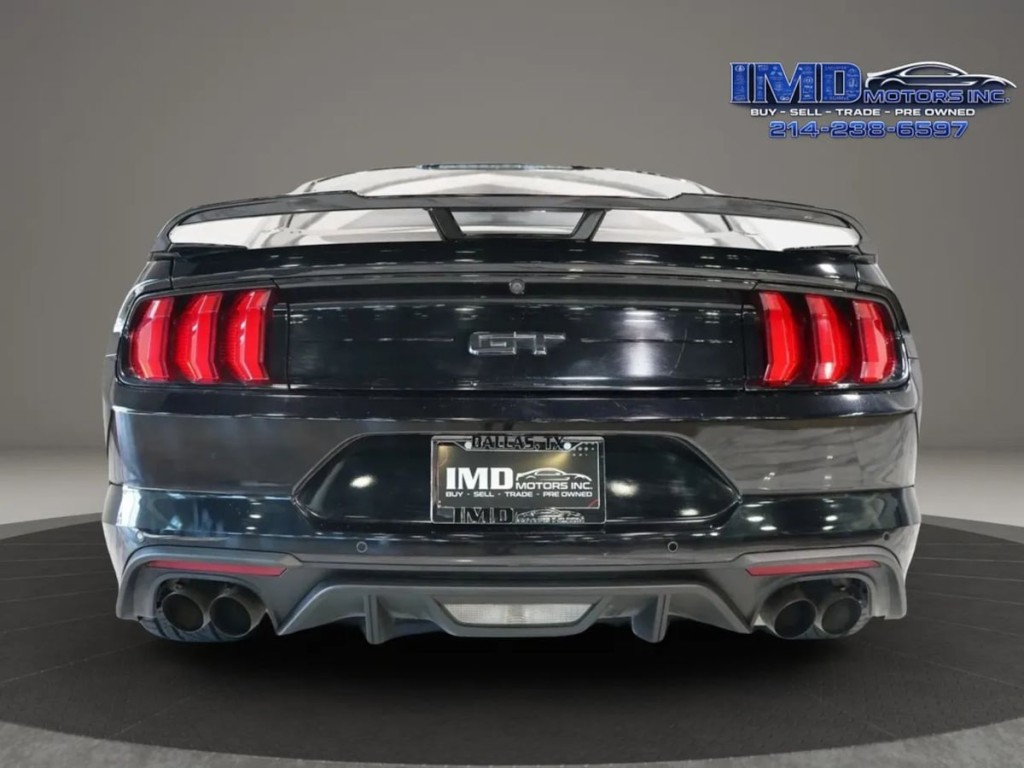 2018 Ford Mustang Image 12