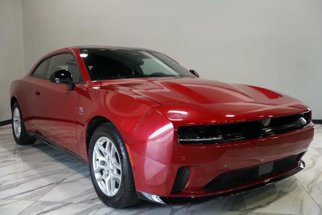 2025 Dodge Charger Image 3