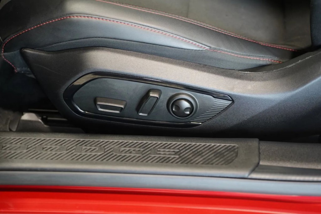 2025 Dodge Charger Image 41