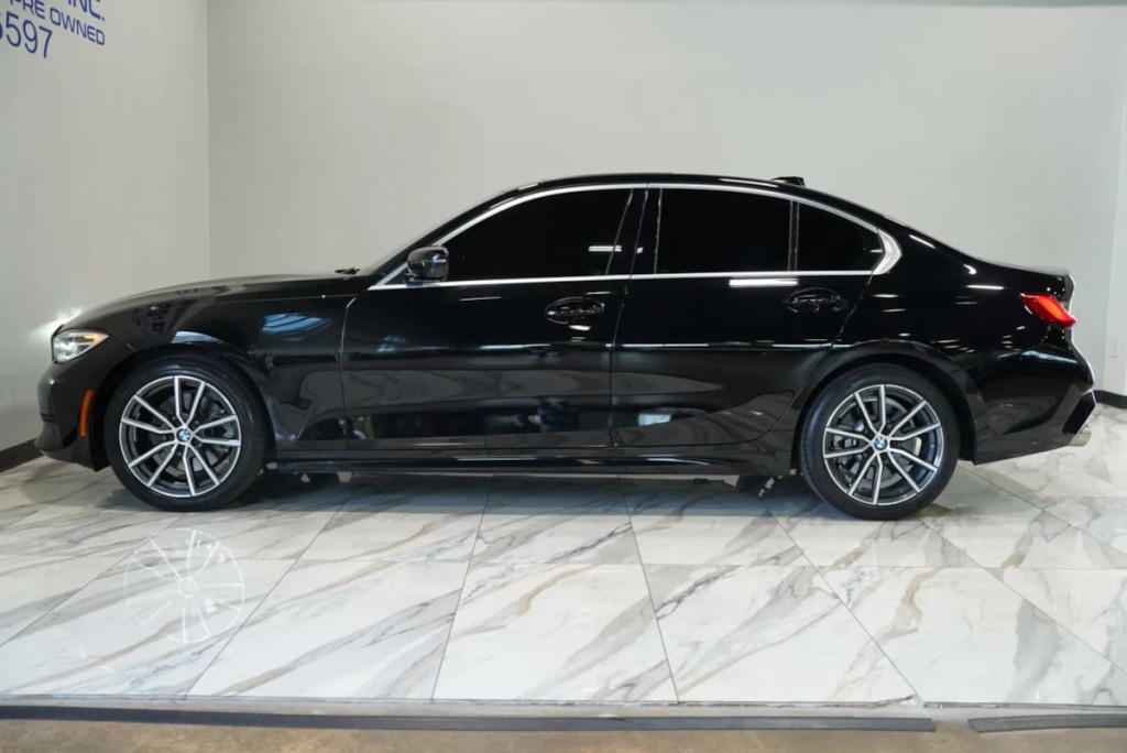 2019 BMW 3 Series Image 10