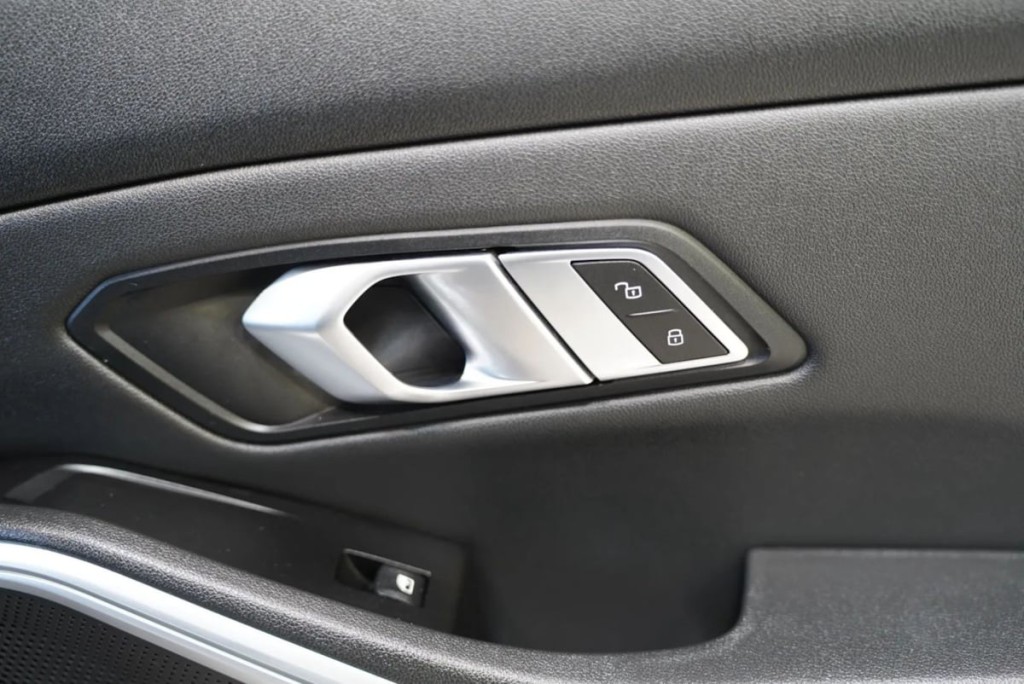 2019 BMW 3 Series Image 47