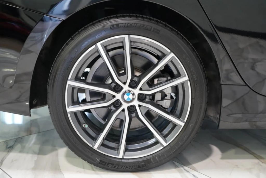 2019 BMW 3 Series Image 52