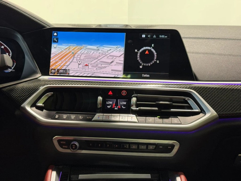 2021 BMW X6 Image 27