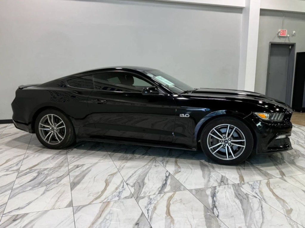 2016 Ford Mustang Image 5