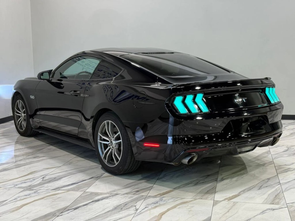 2016 Ford Mustang Image 8