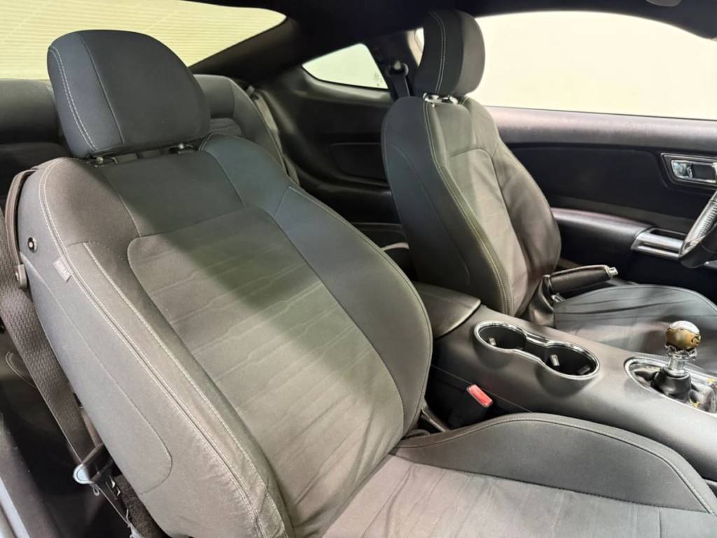 2016 Ford Mustang Image 22
