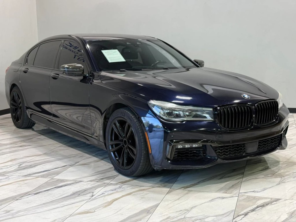 2017 BMW 7 Series Image 4