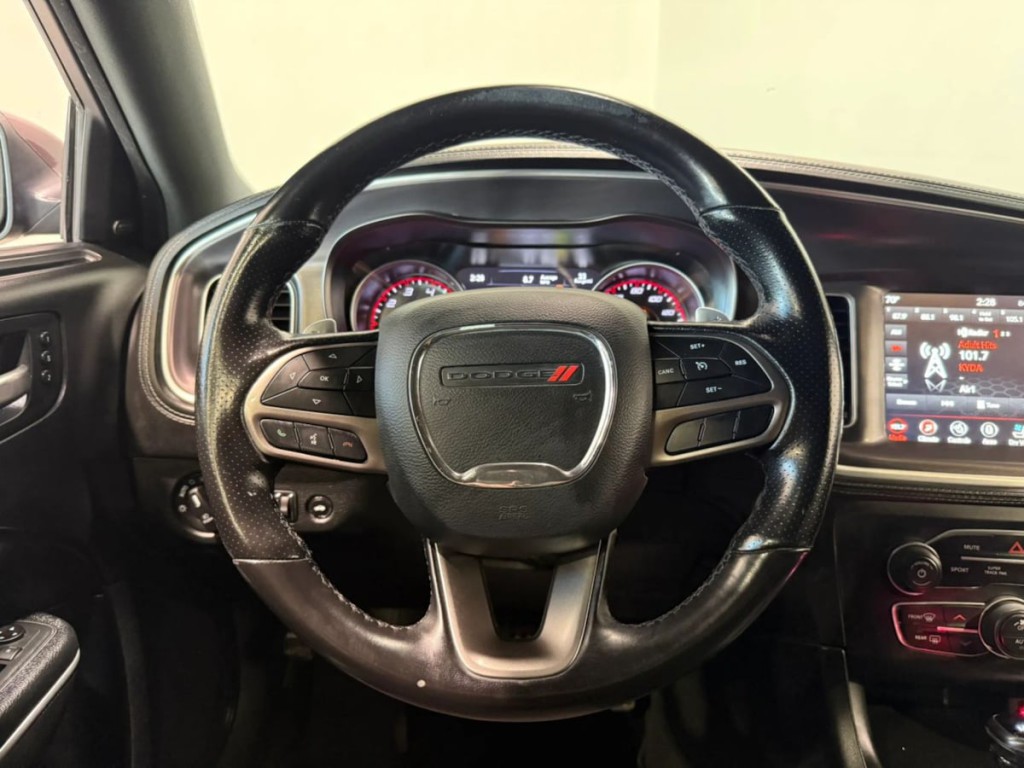 2020 Dodge Charger Image 16
