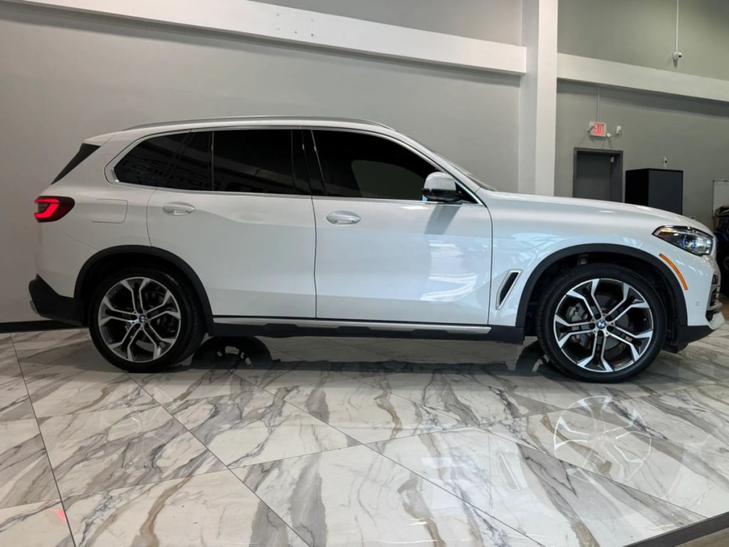 2021 BMW X5 Image 5