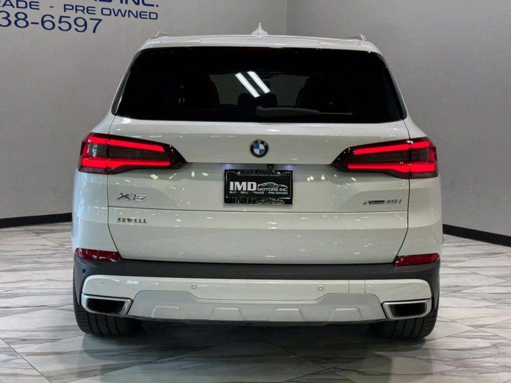 2021 BMW X5 Image 7