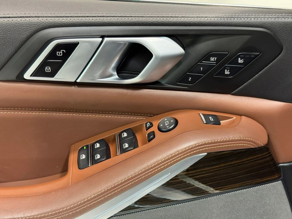 2021 BMW X5 Image 13