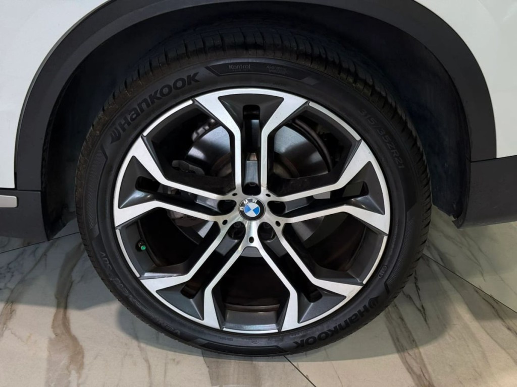 2021 BMW X5 Image 33