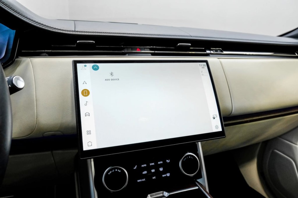 2023 Land Rover Range Rover Image 31