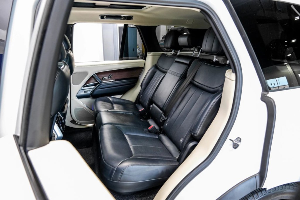 2023 Land Rover Range Rover Image 48